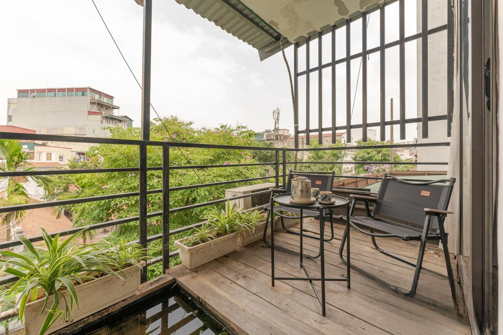 Apartment Pagodaview2-lotuspond-woodenbathtub Hanoi